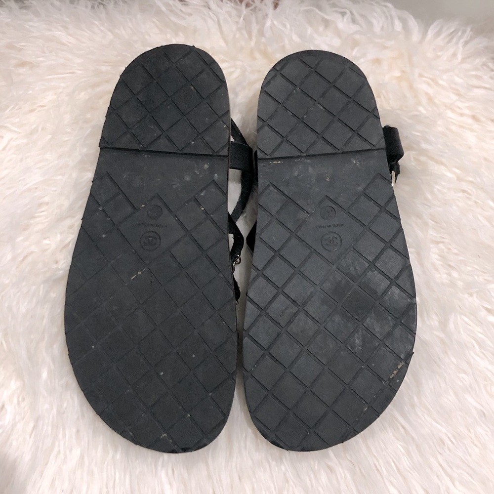 CHANEL Black leather and Satin with Gold Chain Sandals - Picture 7 of 10